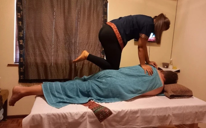 thai oil massage in progress